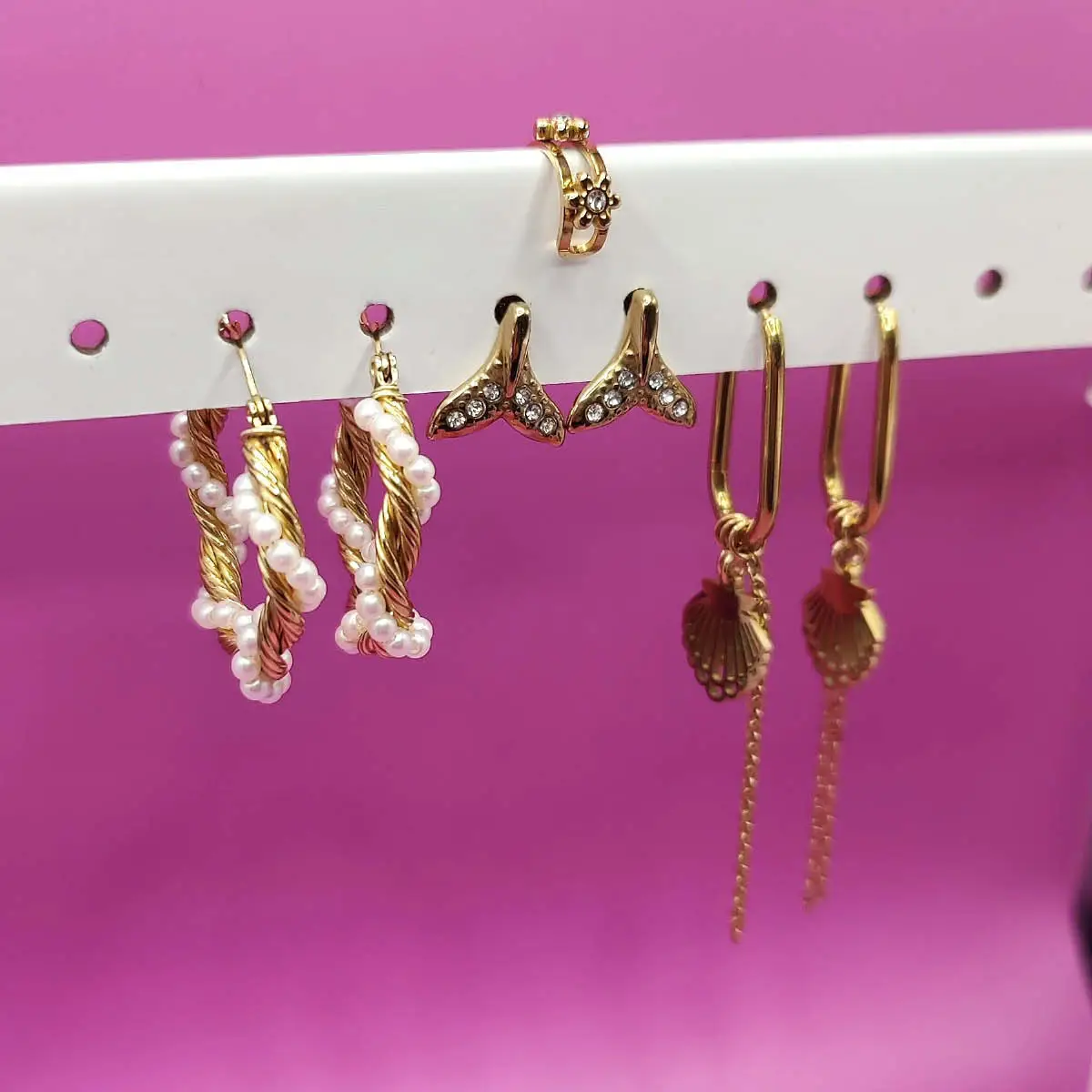 Ohrringe Gold Hoops Studs Perlen Earcuff