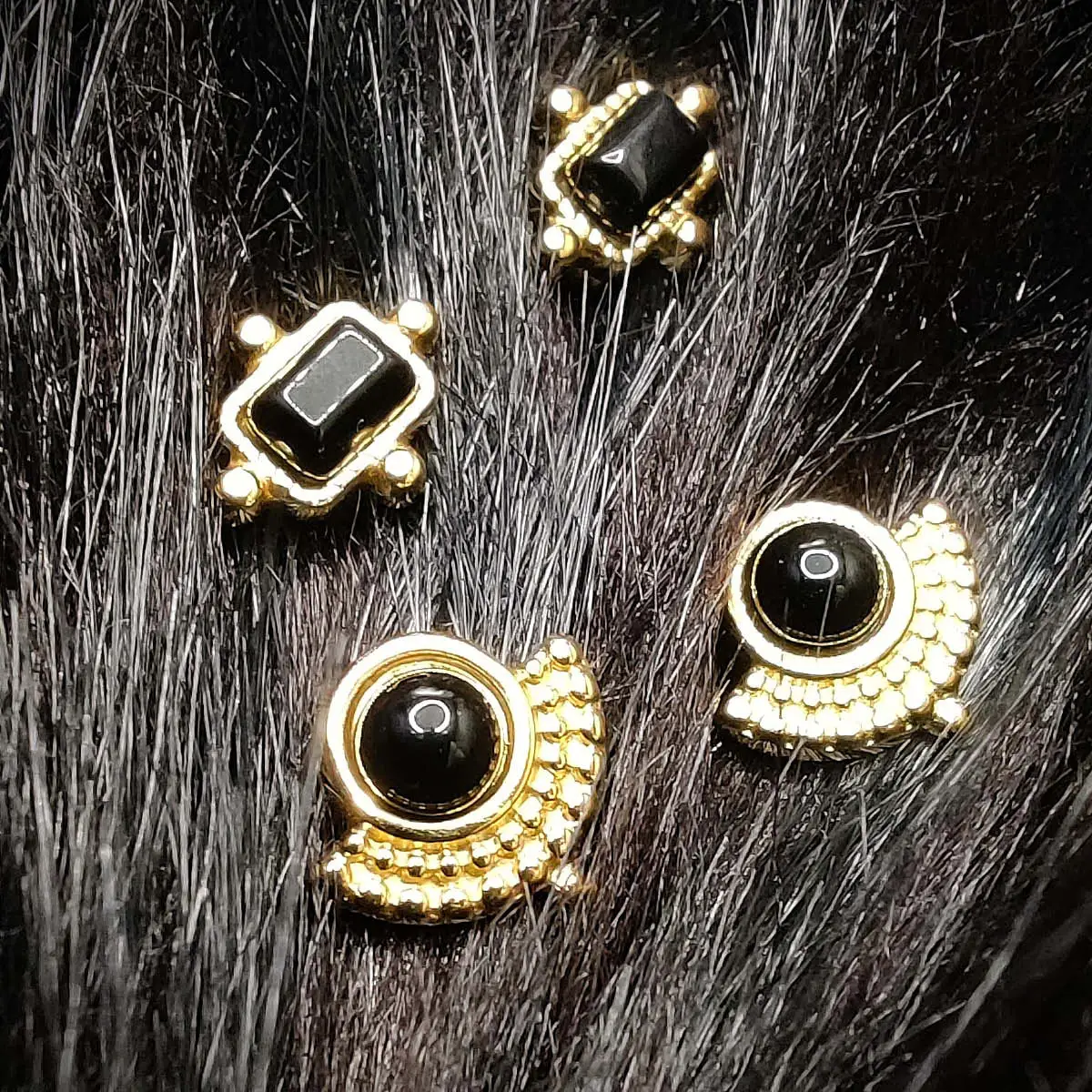 Sleek Stone Studs - Bild 7